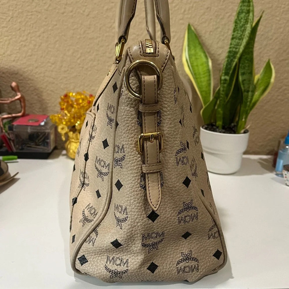 MCM Top-Zip Visetos 2-Way Bag - Picture 3 of 16